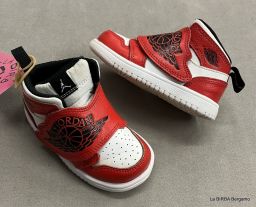 SCARPE NIKE JORDAN