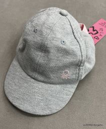 CAPPELLO VISIERA BENETTON