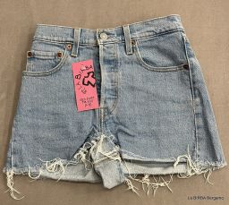 SHORTS LEVIS