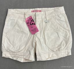 SHORT NUOVO