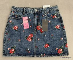 GONNA JEANS BERSHKA NUOVO