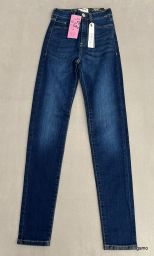 JEANS NUOVO