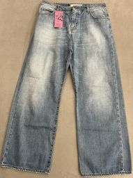 JEANS TWO WOMEN