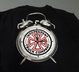 T-SHIRT TRASHER