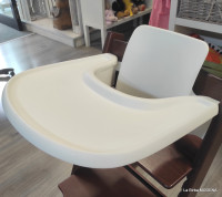 VASSOIO  SEGGIOLONE STOKKE