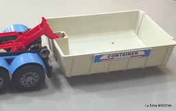 BRUDER CAMION MAN  SCARRELABILE
