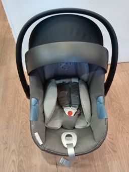 SEGGIOLINO AUTO CYBEX ATOM M I-SIZE CON BASE ISOFI E ADATTAOTORI X PASSEGGINO CYBEX