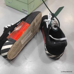 SCARPE OFF WHITE SOLO PROVATE