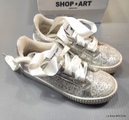 SCARPE SHOP ART