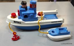BARCA POLIZIA + BARCHETTA SALVATAGGIO CAPITAN TUUT