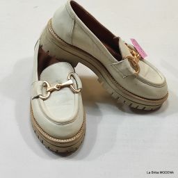 MOCASSINO CON PLATEAU