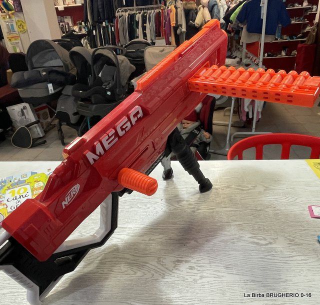 NERF MEGA THUNDERHAWK