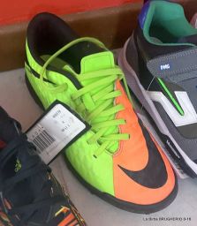SCARPE NIKE DA CALCETTO HYPERVENOM