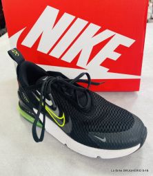 SCARPE NIKE AIR MAX 270