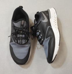 SCARPE C/LACCI NIKE ODYSSEY REACT 2 SHIELD