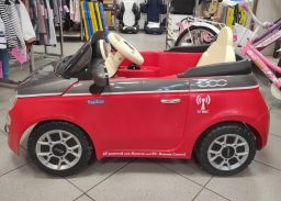 AUTO ELETTRICA FIAT500 6V CON RADIOCOMANDO