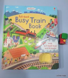 BUSY TRAIN BOOK USBORNE