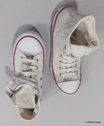 SCARPE ALTE C/LACCI CONVERSE