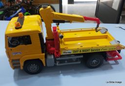 BRUDER CARROATTREZZI TGA 41.440