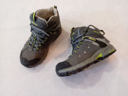 SCARPONCINO TREKKING MEINDL