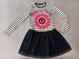 ABITO DESIGUAL