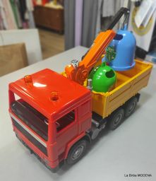 BRUDER CAMION RACCOLTA DIFFERENZIATA  C 2 CAMPANE