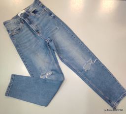 JEANS STRADIVARIUS