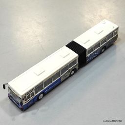 AUTOBUS LUNGO