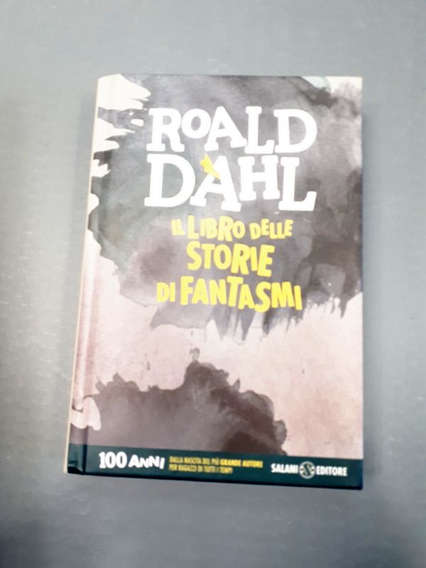 LIBRO DELLE STORIE DI FANTASMI