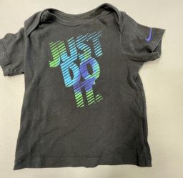 T-SHIRT NIKE