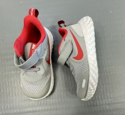 SCARPE NIKE 23.5