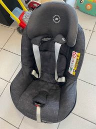 SEGGIOLINO AUTO PEARL BEBE' 0-18 KG CONFORT  CON BASE I-SIXE FAMILY FIX ONE