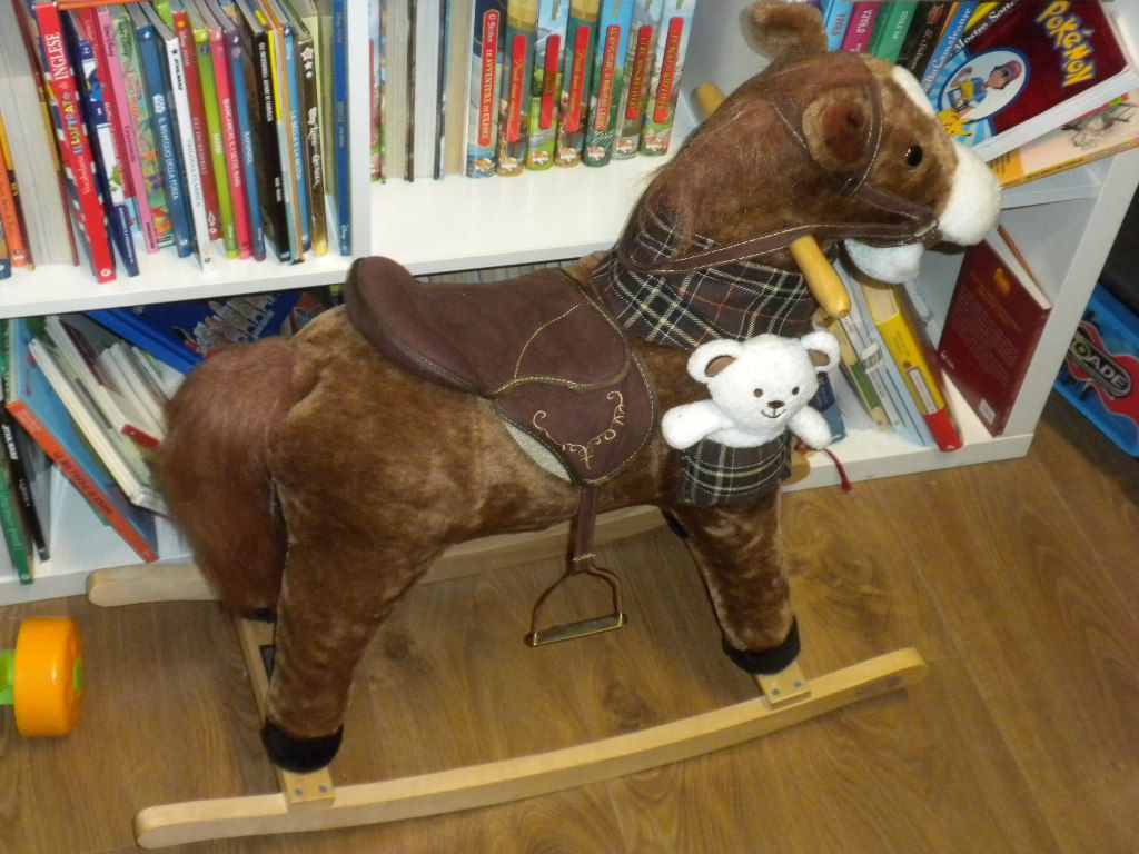 CAVALLO A DONDOLO C/SUONI
