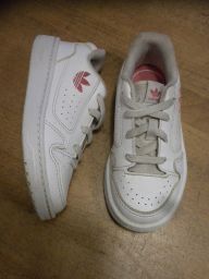 SCARPE C/LACCI ADIDAS