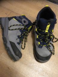 SCARPE TREKKING QUECHUA MH500
